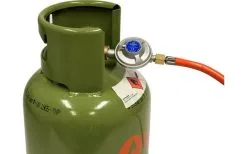 Cadac Druckminderer 50 Mbar Inkl. Schlauch